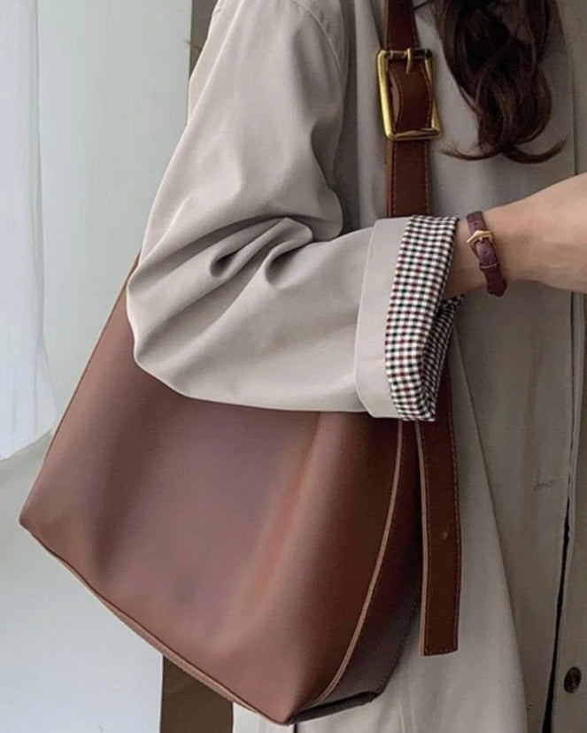 EllaVäska™ – Stilren design för varje dag